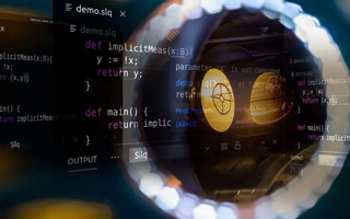 伊川 api php源码,下载的php源码怎么运行呢？